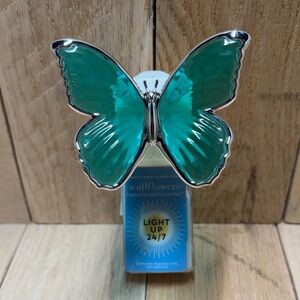 Bath & Bodyworks Teal and Silver Butterfly Wallflower Light Up Fragrance Plug